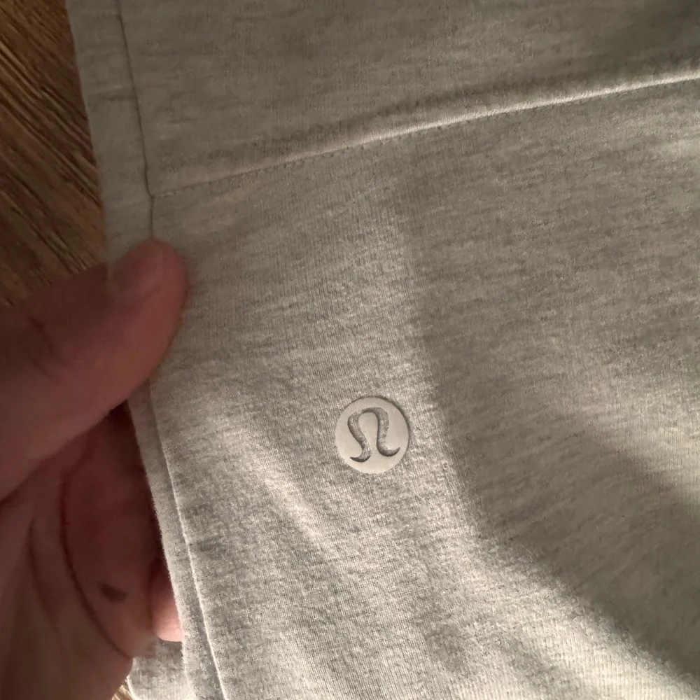 lululemon athletica Men's Light Gray Jogger Sweatpants